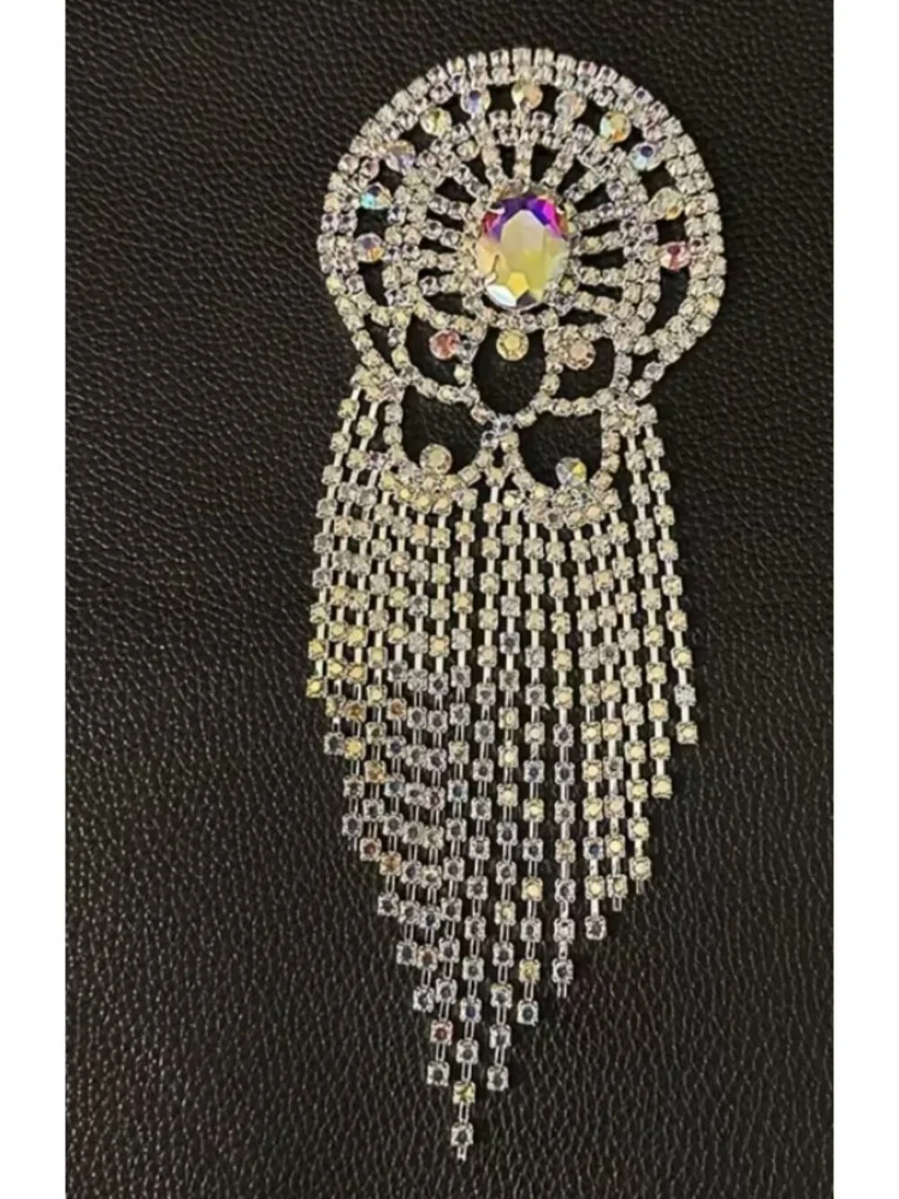 Luxurious Gold Rhinestone Floral Shoulder Epaulette Brooch Sparkling Fringe